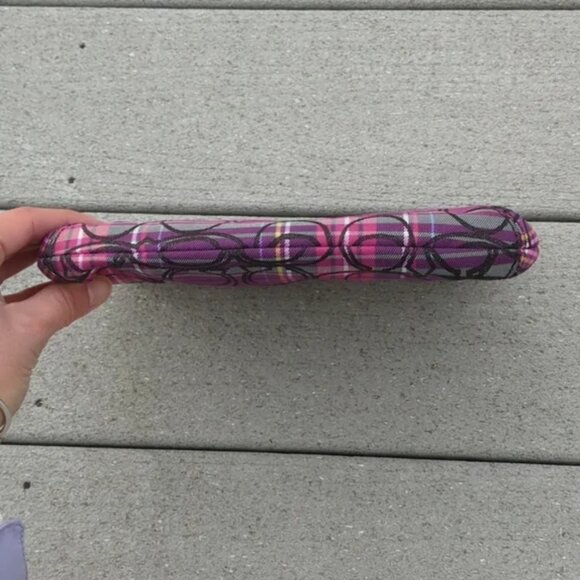 NWOT Coach Poppy Tartan Plaid Logo Catch All | Coach Cosmetic Bag - Picture 4 of 9